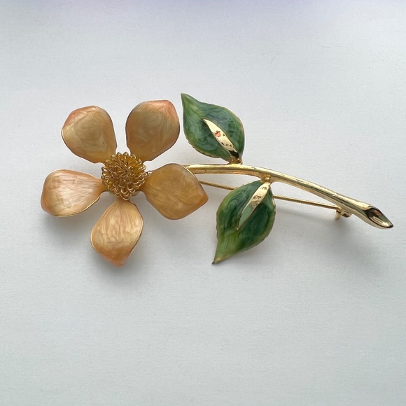 Enameled Fashion Pin - Picture 1 of 5
